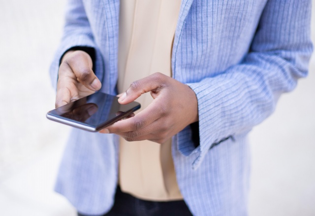 Роскомнадзор ограничивает работу Telegram в России