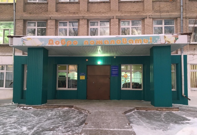 «Зачем рожать детей, если им негде учиться»: аварийную школу №2 в Иланском планируют закрыть