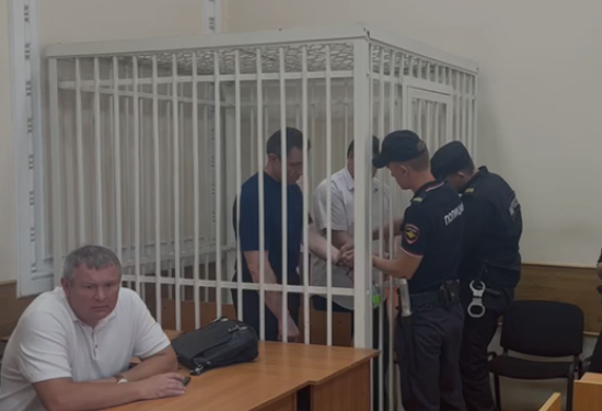 Обещали «смягчить» приговор Митволю за 100 млн рублей: суд отправил двух красноярцев в тюрьму за мошенничество