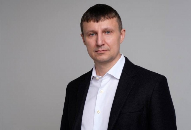 Силовики пришли с обысками к депутату Заксобрания Александру Глискову: его задержали