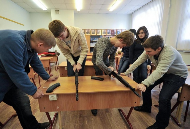 В красноярских школах появится новый предмет: его будут преподавать, в том числе участники СВО