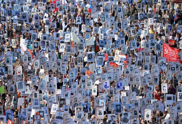 Шествие «Бессмертного полка» в 2026 году пройдет в Красноярске в очном формате